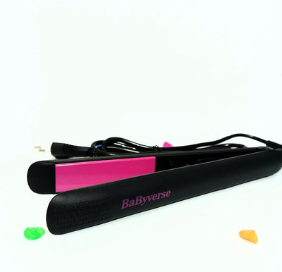 🌸 Hair Straightener – Fast Heating, Easy Grip & Tangle-Free Wire