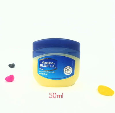 ✨ Vaseline Petroleum Jelly – 100% Pure Skin Protectant