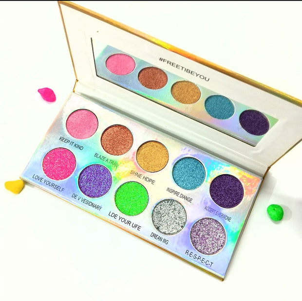 ✨ Shimmer Glitter Eyeshadow Palette – Sparkle & Shine All Day