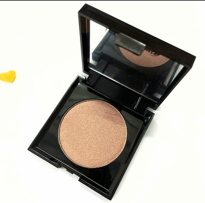 ☀️ Bronzer – Natural Sun-Kissed Glow for All Skin Tones
