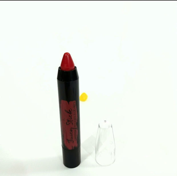 💄 Lipstick – Bold, Beautiful & Long-Lasting Color