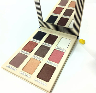 👁️ Matte Eyeshadow Palette – 9 Color Smooth & Blendable Shades
