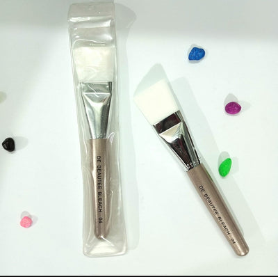 🖌️ Bleach Brush – Easy & Even Application
